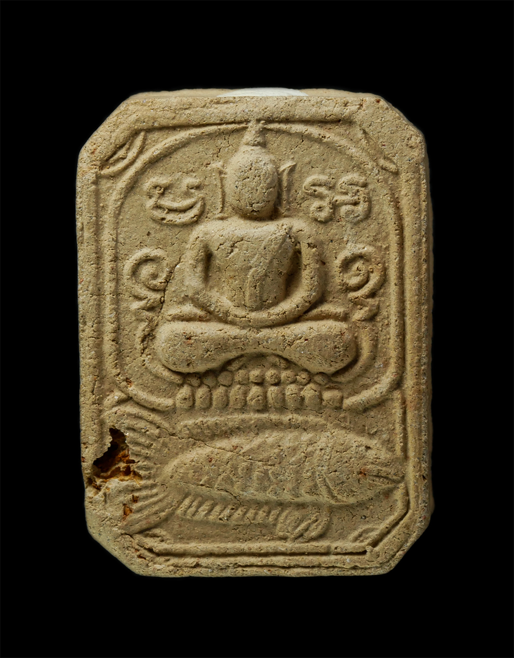 12De 24 (140)p.jpg - พระผงทรงปลา หลวงปู่สังข์(พระครูอุดมสมาจาร) วัดน้ำเต้า จ.อยุธยา เนื้อดิน ผงพุทธคุณ ผงว่าน พระเก่าสวย มวลสารดี สร้างน้อยหายาก น่าเก็บสะสมบูชา | https://kamulet.in.th